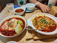-全牛匠·乐山跷脚牛肉(新中关店)