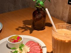 台北士林香肠-O'eat Blossom&Pelican(深圳首店)