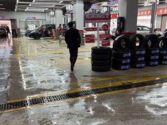 -哈贝卡汽车服务连锁(高新二路店)