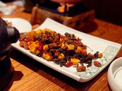 普洱茶炒包浆豆腐-云海肴·汽锅鸡·云南菜(美罗城店)