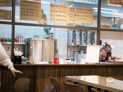 -丽丽三鲜螺蛳粉(田林路店)