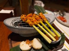 -三亚艾迪逊酒店·海滩烧烤 BARBACOA·现场乐队·浪漫晚餐·烧烤海鲜