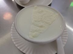 -义顺牛奶公司(板樟堂店)