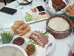 -梅利汴京烤鸭•开封豫菜地标店(东大街店)