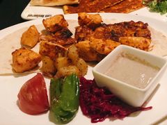 炭烤鸡肉拼盘-Efes Turkish & Mediterranean Cuisine 艾菲斯餐厅(陆家嘴店)