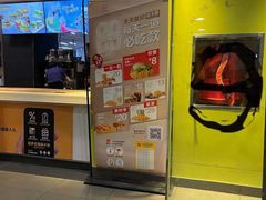 门面-麦当劳(光新乐购店)