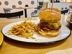 -HELLO 27 意面·沙拉·帕尼尼