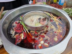 -周幺妹重庆老火锅(银泰城总店)