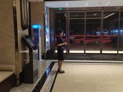 -新偶像健康汇•水疗SPA•豪华自助餐(世界城店)