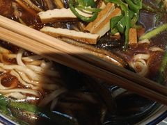 -镇南锅盖面馆(解放路店)