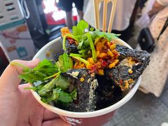 -黑色经典臭豆腐·湖南特产(步行街店)