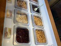 -三佰瑞冻酸奶(凯德MALL店)