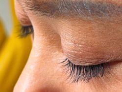 -花颜悦色款式美甲美睫