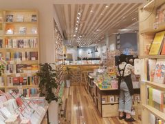-猫的天空之城概念书店(印象城购物中心店)