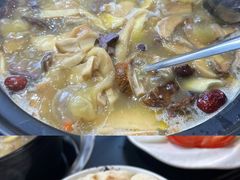 -野菌皇海景野生菌火锅(滨海大道店)