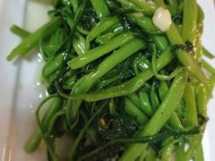 -亚龙湾老厨房·海南家常味