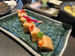 -铭牛烧肉·和牛海鲜自助(高新月牙湖店)