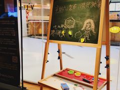 -VLines耀能运动24小时·月付制健身(京广桥店)