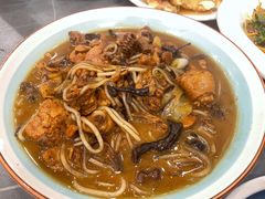 东北小鸡炖蘑菇-东北农家小院(定西路店)
