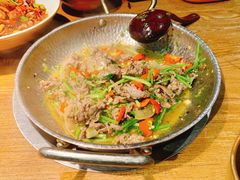 -吃饭皇帝大土家民族菜(正大广场店)