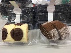 -85度C(生甜甜圈研究工坊·上海平凉店)