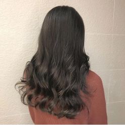 -MYYF SALON烫发染发