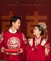 -施华洛婚纱摄影会所(范阳中路店)