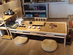 -光海书局(南京东路第一百货店)