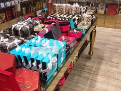 -VENCHI 闻绮(北京国贸商城店)