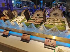 -渔纬港海鲜自助餐厅(湖里万达店)
