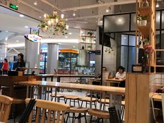 大堂-云味馆过桥米线(皇庭广场店)