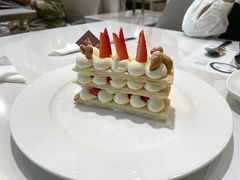 草莓拿破仑-Deer Park鹿园西餐(仁恒置地广场店)
