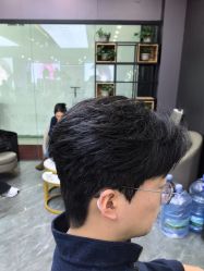 -藤野造型烫染·漂发