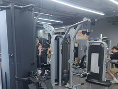 -超鹿运动(五四路恒力城店)