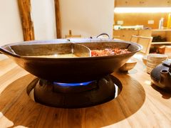 -白乐天毛肚火锅馆(解放碑店)