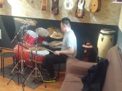 -艺桉余音琴行(火神庙分店)
