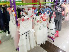 -汉口北国际商品交易中心品牌服装城