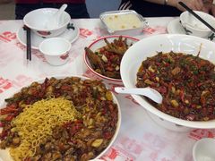 -堂瓦里·33年传统赣菜(第一街区店)