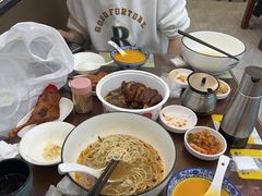 -百年老字号·观振兴蟹黄面·三虾面·苏式面(观前街富仁坊巷店)