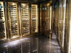 -迪拜帆船酒店海底餐厅