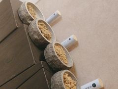 -灸春堂·艾灸·痛症·整脊连锁(之江银泰店)
