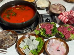 -贵府酸汤牛肉火锅·贵州老字号(飞山街店)