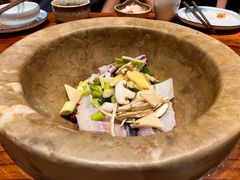 -滇香肴·云南菜蒸汽石锅鱼(云南北路店)