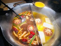 双拼鸳鸯锅-湊湊火锅·茶憩(上海合生汇店)