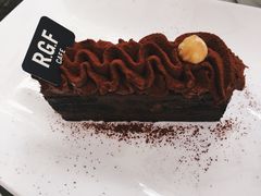 -RGF(巨鹿路店)