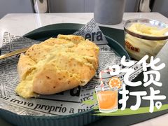 -猫王榴莲世家(三里屯SOHO商场店)