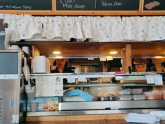 -Green Leaf Sushi l Kitsilano