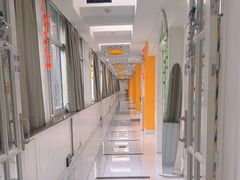 -西安小天鹅艺术团(曲江Alice店)