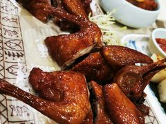 特色红烧乳鸽-德粤轩(缤谷广场店)