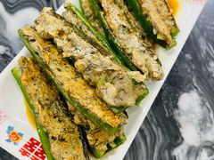 煎酿虎椒-红星光发煲仔饭(大石街店)